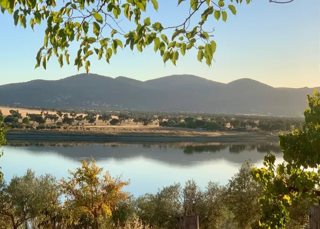 VIVIENDA CON VISTAS LAGO SIERRA BOYERA — 30