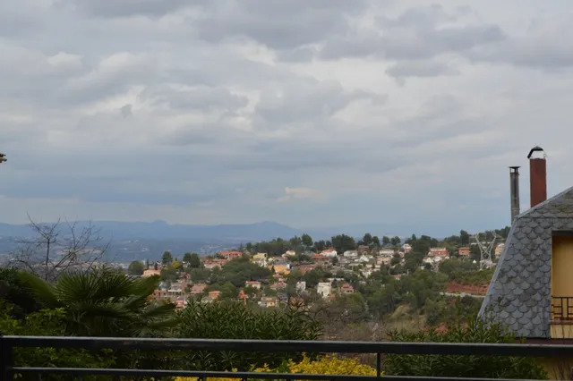 PARCELA EN VENTA EN EL MEJOR SITIO DE CORBERA DE LLOBREGAT (BARCELONA) — 14