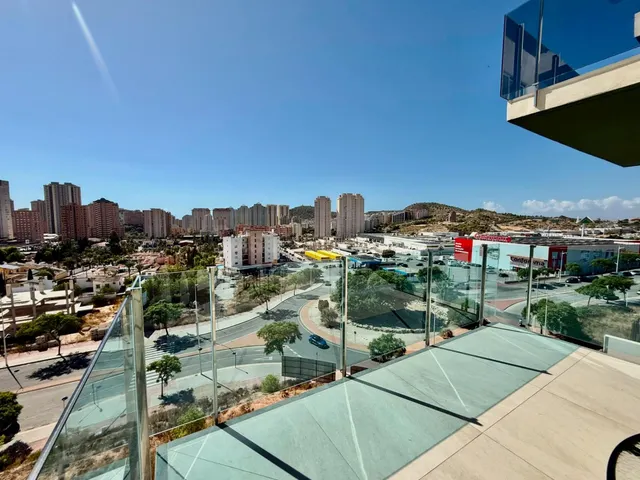 APARTAMENTO REFORMADO CON LICENCIA TURÍSTICA Y PISCINA EN LA CALA DE FINESTRAT — 3