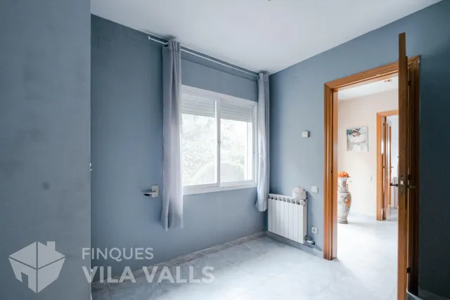 Casa con terraza, jardín y amplios espacios — 38