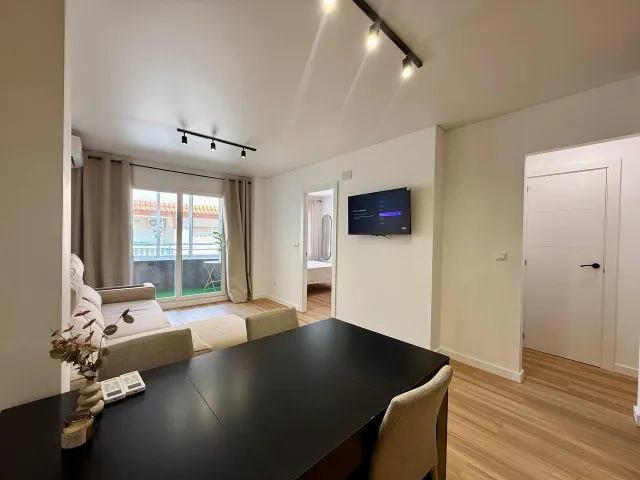 Apartamento reformado en La Mata a solo 120 m del mar — 8