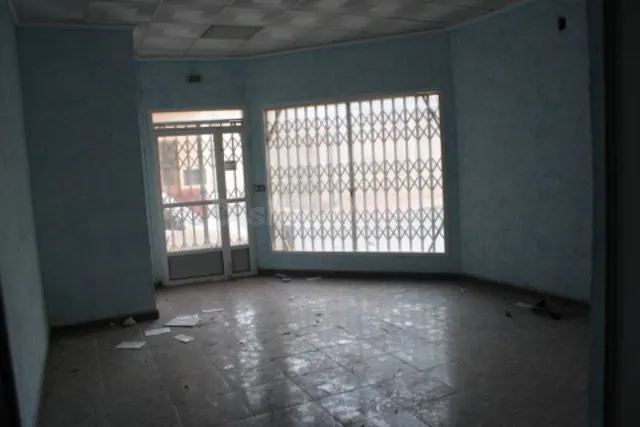 ¡¡ BAJADA DE PRECIO !! Local comercial en Orihuela zona Cole