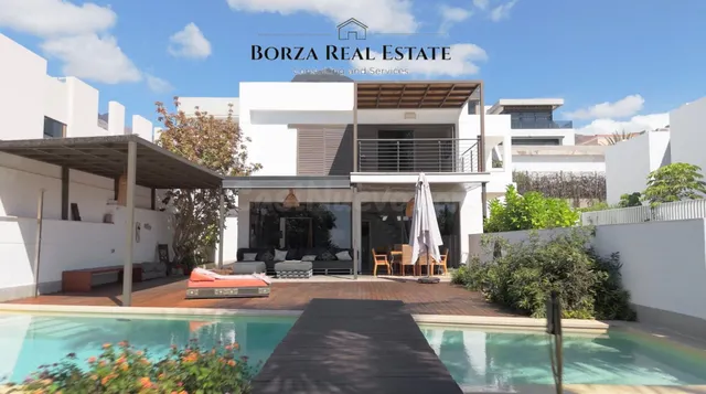 Villa en Madroñal de Fañabe. Costa Adeje.
