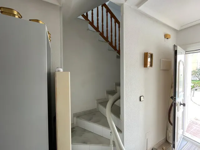 MAGNIFICO CHALET ADOSADO CON PISCINA COMUNITARIA Y VISTAS AL MAS — 18