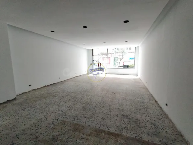 Local comercial de 250 m2 ideal para comercio — 5