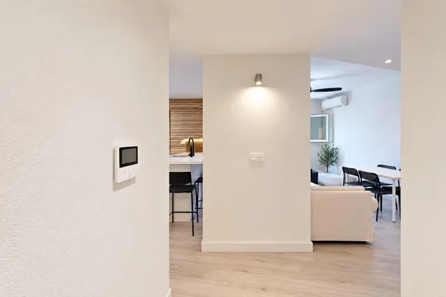Piso reformado de 113 m2 en pleno centro de Murcia con 4 dormitorios y 2 baños — 12