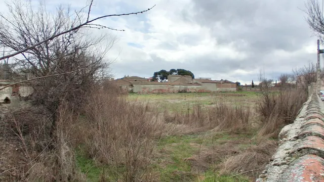 Urbis te ofrece un terreno en venta en Peñaranda de Bracamonte, Salamanca. — 30