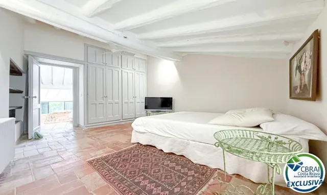 Casa en venta en Espolla — 30