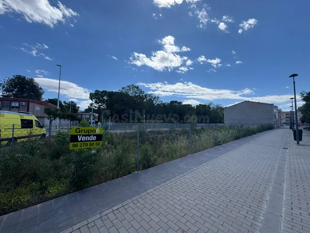 PARCELAS LISTAS PARA CONSTRUIR JUNTO AL PARQUE DE LA BOMBILL - foto 4