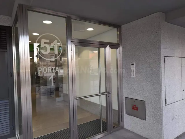 Local comercial 66m² en venta - Castrelos - Sárdoma - foto 5