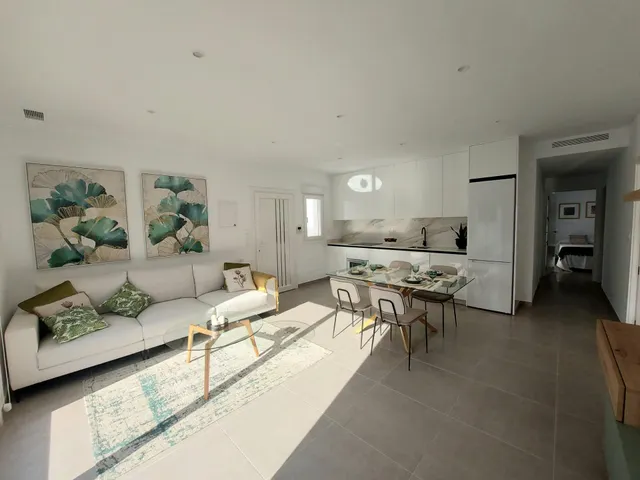 VILLA DE 2 DORMITORIOS Y DOS BAÑOS, CON PISCINA PRIVADA — 14