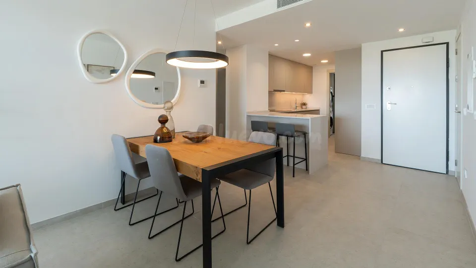 Ático 3 habitaciones 327m² en venta - Parque Selwo Aventura