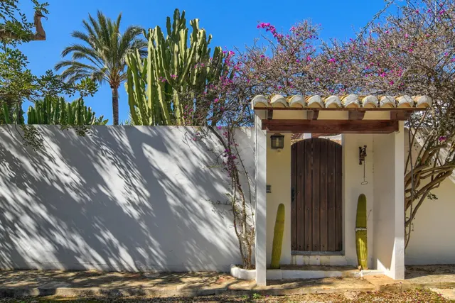 ✓Villa Amplia de Estilo Rústico con Piscina en Calpe, Costa Blanca. — 2