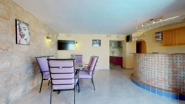 Increíble Villa de Lujo en Maryvilla — 29