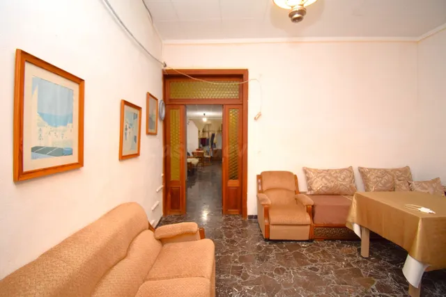 Casa de pueblo con jardin en Muro - foto 4