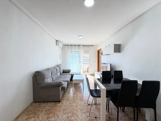 Apartamento 2 habitaciones 63m² en venta - Estacion de autobuses — 18