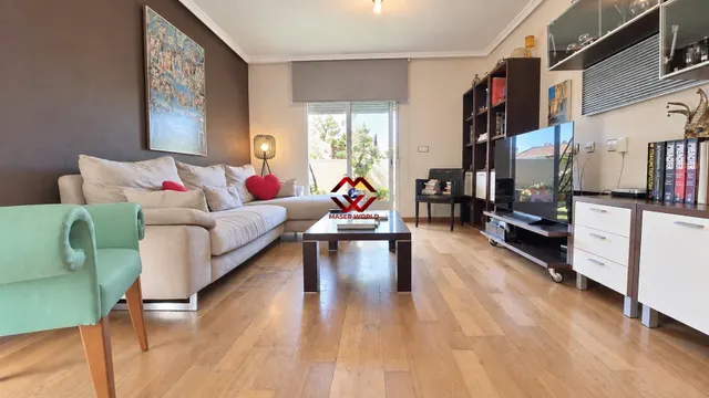Exclusiva Planta Baja de 4 Dormitorios con Espectacular Terraza de 80 m2 en Pilar de la Horadada — 23