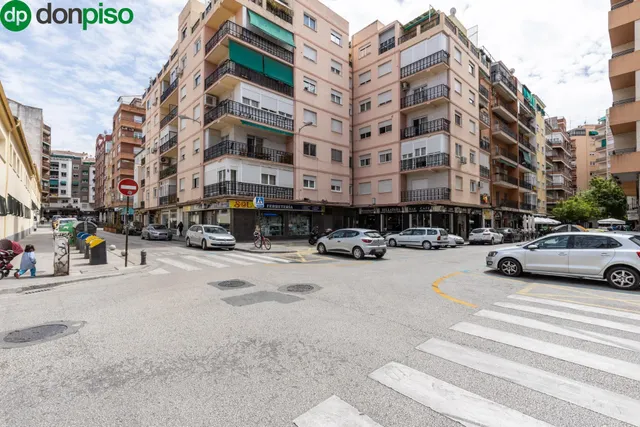 Excelente oportunidad en López Mezquita: ideal vivienda o inversión — 36