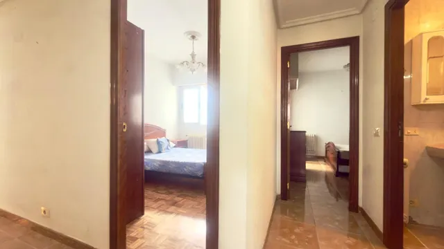 Piso de 4 Dormitorios con Terraza Esquinera de 35 m2 - Centro Villa — 24