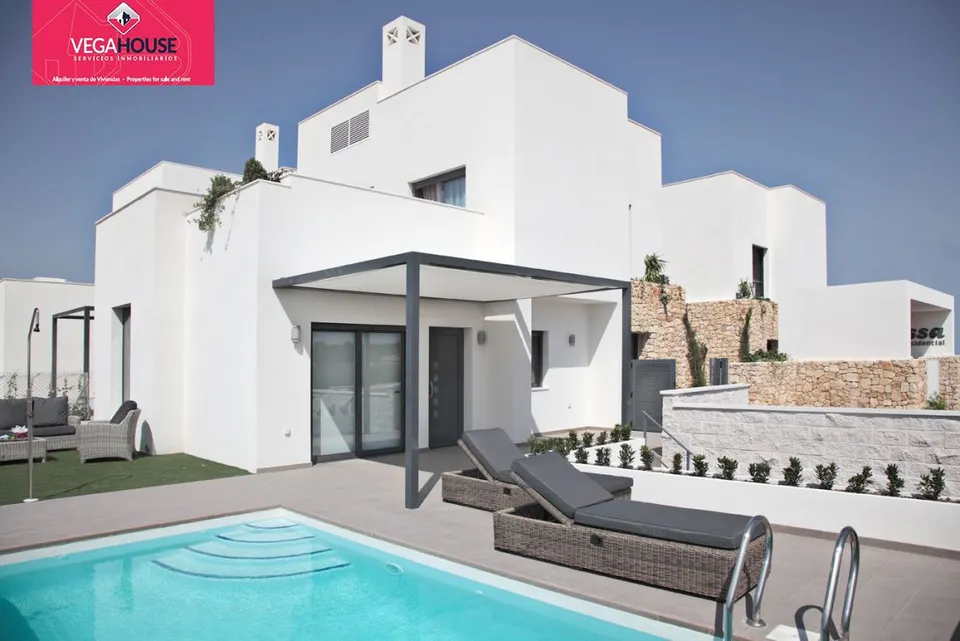 Se vende villa de lujo en Rojales- Residencial Eivissa