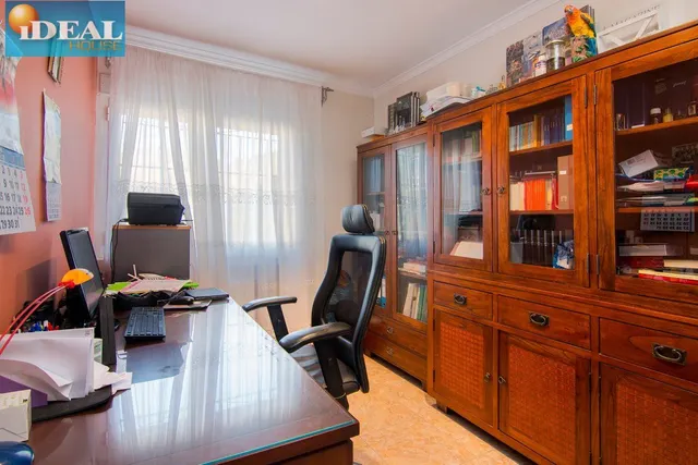 A6515D7. Huétor Santillan. www.idealhouse.es — 26