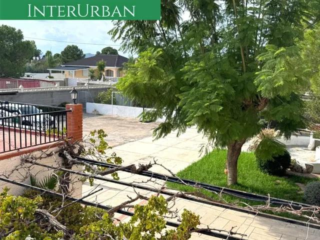 Chalet 5 habitaciones 268m² en venta - Urb. Montcati — 50