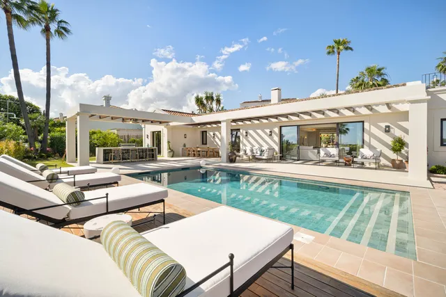 Chalet 4 habitaciones 241m² en venta - Marbella — 26