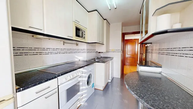 Dúplex con terraza y garaje en venta en Salvador Allende | Zaragoza — 17