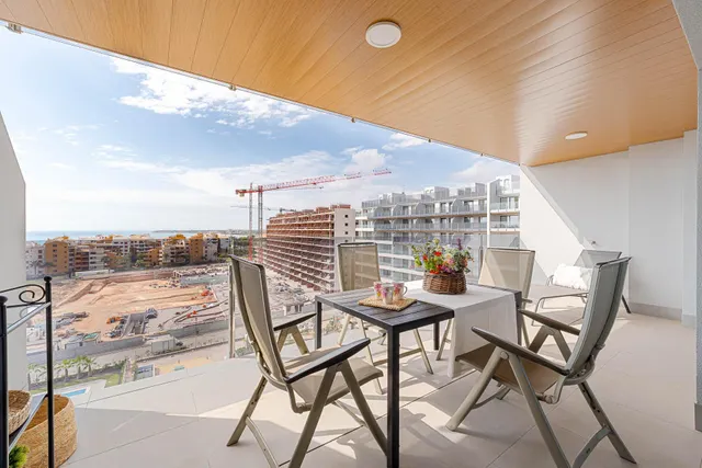 UN BALCÓN DE LUJO AL MEDITERRÁNEO — 32