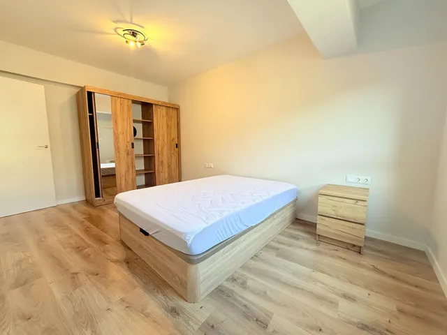 TOTALMENTE REFORMADO  A ESTRENARE, PISO EN BUENA ZONA,   EXTERIOR, MUY LUMINOSO. — 12