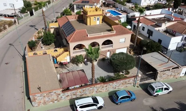 CHALET DE 5 DORMITORIOS 6 BAÑOS EN PINAR DE CAMPOVERDE (PILAR DE HORADADA) — 10