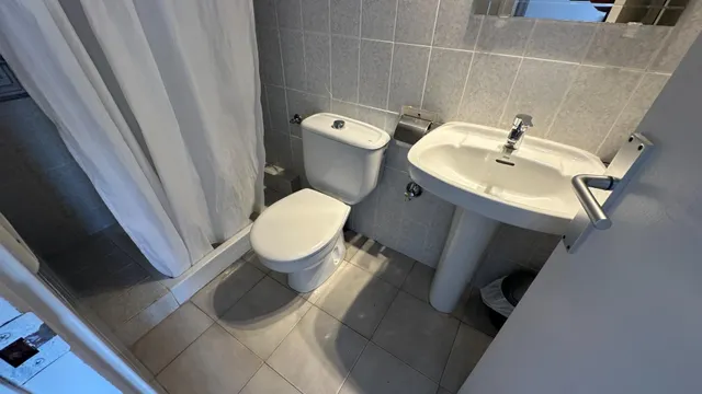HOSTAL EN 1º LINEA DE MAR — 22