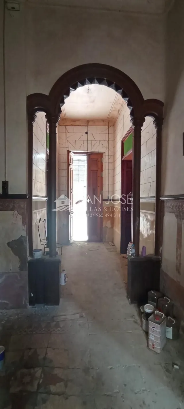 SE VENDE CASA EN JACARILLA,  PARA REFORMAR — 6