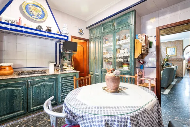 Chalet y parcela segregable en Palomares del Río — 22