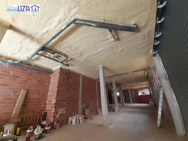 OPORTUNIDAD! FANTÁSTICO LOCAL COMERCIAL DE OBRA NUEVA CON FACHADA A 3 CALLES — 8