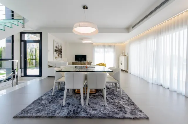 EN VENTA ESPECTACULAR VILLA DE LUJO EN ORIHUELA COSTA- ALICA - foto 4