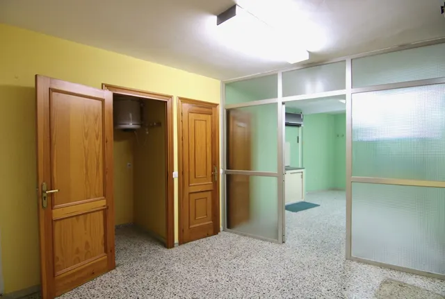 Local comercial 106m² en venta - South of spain — 10