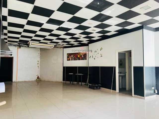 SE ALQUILA LOCAL COMERCIAL EN EL TEMPLE — 3