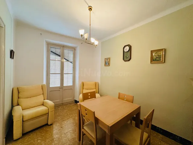 Casa -céntrica- - foto 2