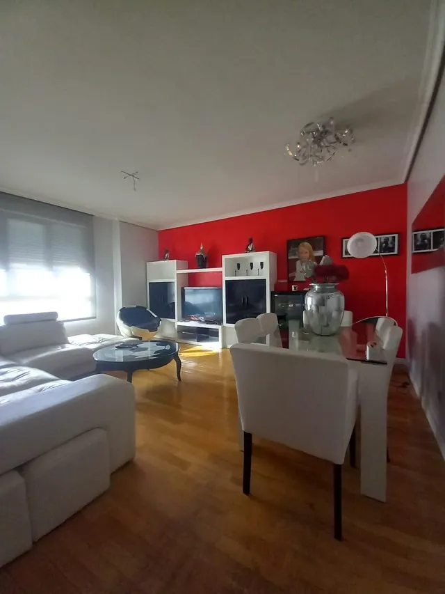 MAGNÍFICO PISO AMUEBLADO — 2
