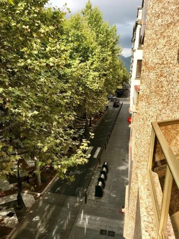 VIVIENDA EN ALQUILER SITUADA EN EL CENTRO DE LA CIUDAD — 27
