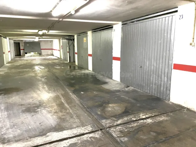 PLAZA DE GARAJE CERRADA EN ZONA CENTRO ALZIRA - foto 2