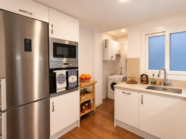 Piso reformado y luminoso con 3 habitaciones y balcón en Son Cotoner — 4