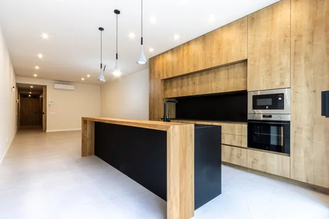 Casa  en el centro reformada a estrenar con patio y terraza! — 6