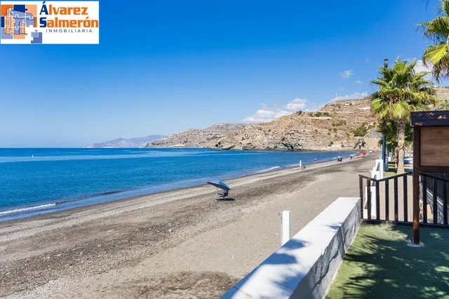 FANTÁSTICO PISO JUNTO A LA PLAYA - LA RÁBITA — 28