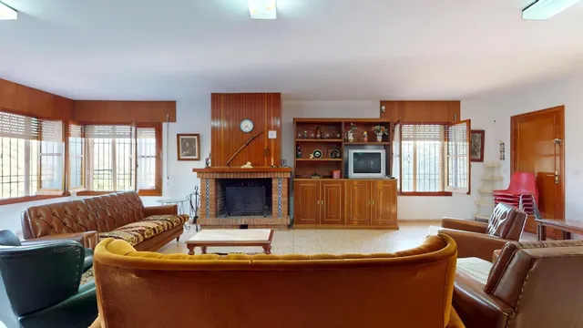 ¡¡ FINCA RUSTICA EN EL PARAISO ARENAL, DE MAS DE 70 HECTAREAS, CASA DE GUARDAS Y NAVE AGRICOLA !! — 13