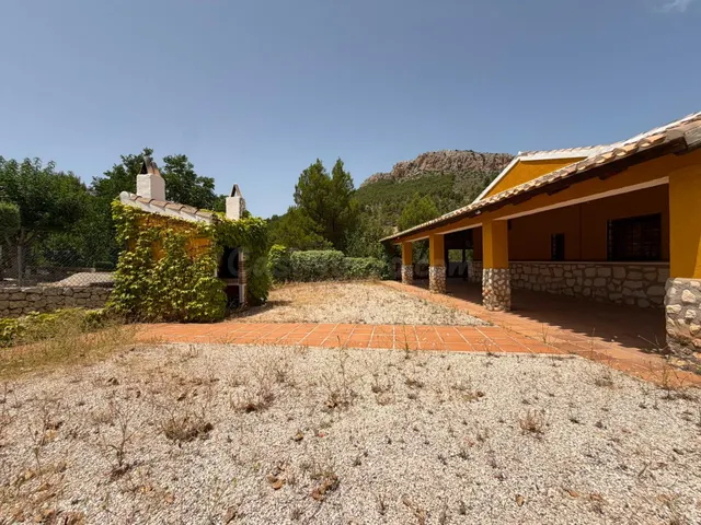 CASA EN NERPIO IDEAL PARA DESCONECTAR - foto 4