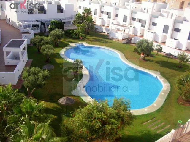 APARTAMENTO EN ALQUILER -TEMPORADA DE SEPTIEMBRE 26 A JUNIO 27 — 24