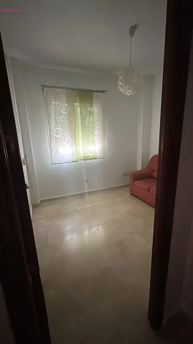 AMPLIA VIVIENDA.-ZONA CORTE INGLÉS — 6