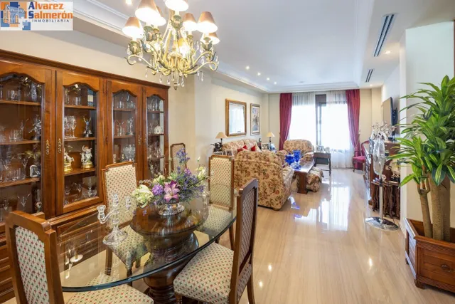 A la venta Chalet de lujo en Granada - foto 4